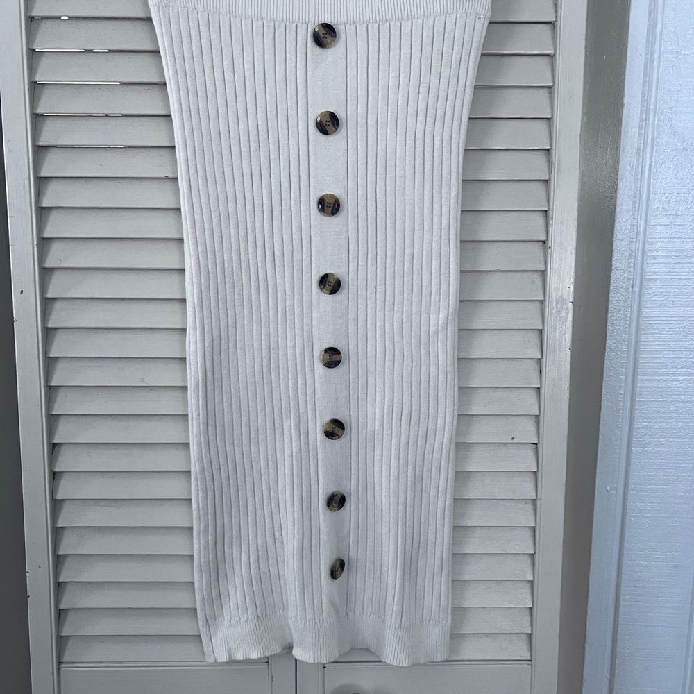 Elegant White Button-Down Skirt